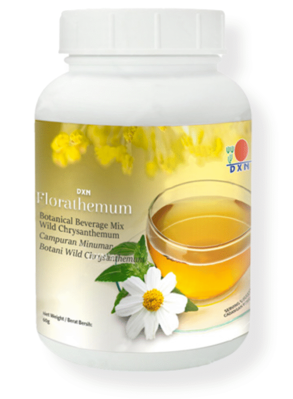 🧾 وصف مبسط حين يتعب الجسم… وتضطرب النفس… Florathemum يقدم لك هدوء الطبيعة في كوب شاي. زهور الأقحوان المعروفة بخصائصها المهدئة تُعيد التوازن للجسم، تخفف التوتر، وتدعم العيون والتنفس. شاي ناعم بطعم زهري لطيف… بدون أي منبّه، فقط راحة نقية. ✅ الفوائد الرئيسية يُخفف الصداع والتوتر العصبي بفضل خصائصه المهدئة يُنشط الكبد ويُسهل تنقية الدم من السموم يُساعد في تهدئة العيون المتعبة وتقوية النظر يُعزز التنفس ويفيد في حالات الحساسية والاحتقان